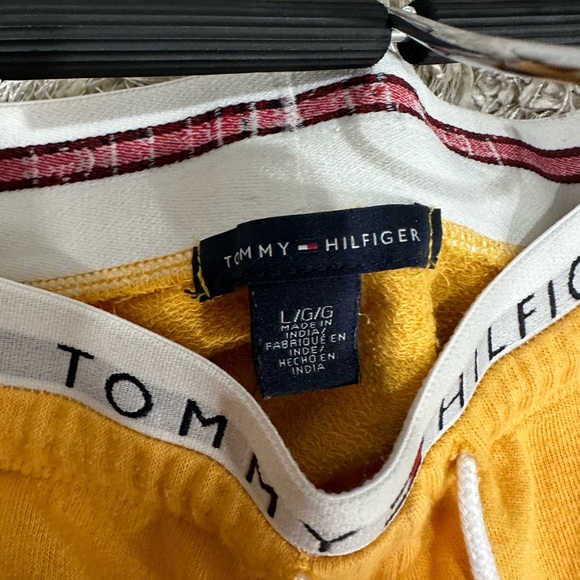 UO Tommy Hilfiger shorts - Picture 4 of 7